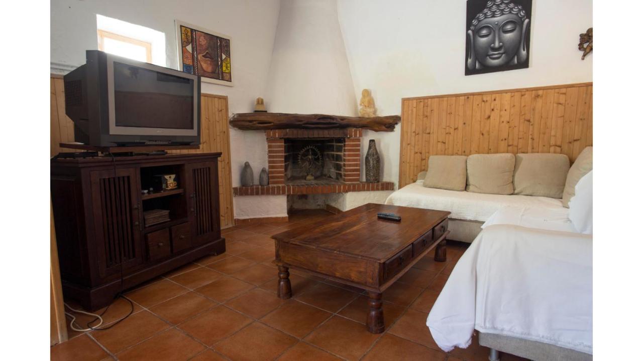 Villa Daniel 5 Mins By Taxi Into Ibiza Town Sant Jordi de ses Salines Exterior photo