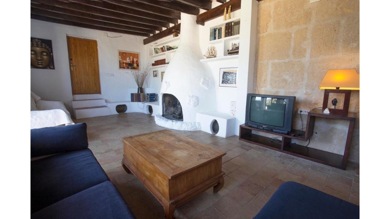 Villa Daniel 5 Mins By Taxi Into Ibiza Town Sant Jordi de ses Salines Exterior photo