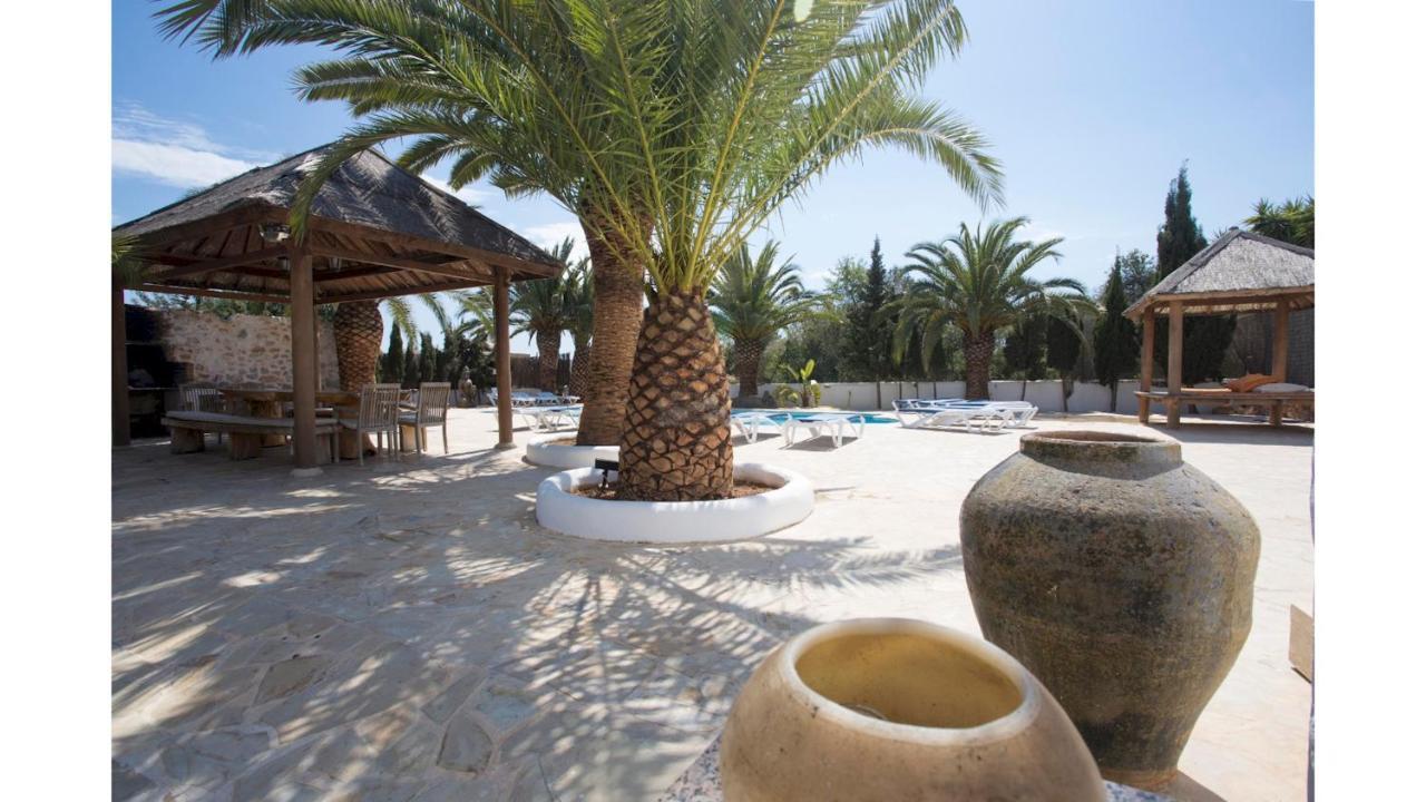 Villa Daniel 5 Mins By Taxi Into Ibiza Town Sant Jordi de ses Salines Exterior photo